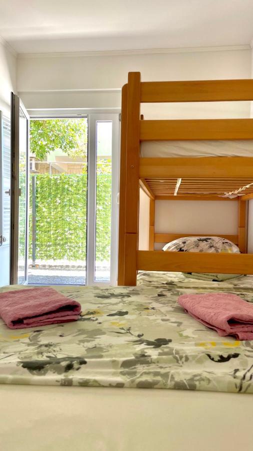 Apartments Neven Оміш Екстер'єр фото